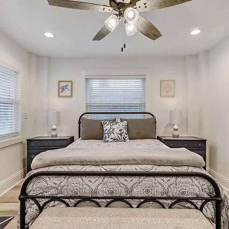 Beachside Retreat Awaits At Jacksonville Beach Eksteriør bilde