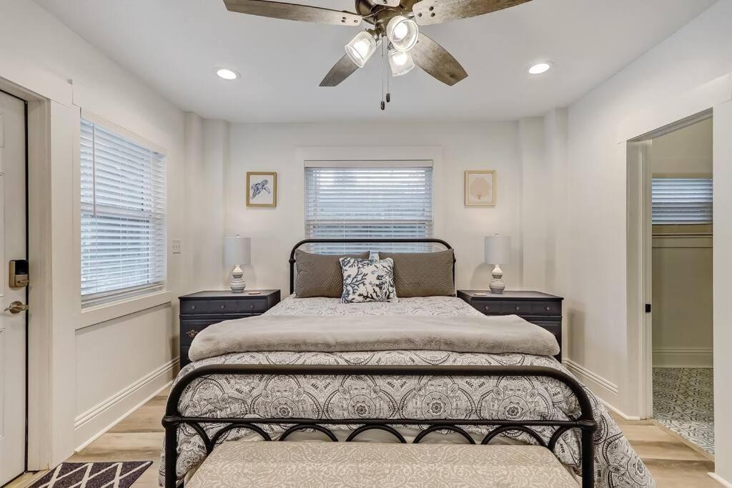 Beachside Retreat Awaits At Jacksonville Beach Eksteriør bilde