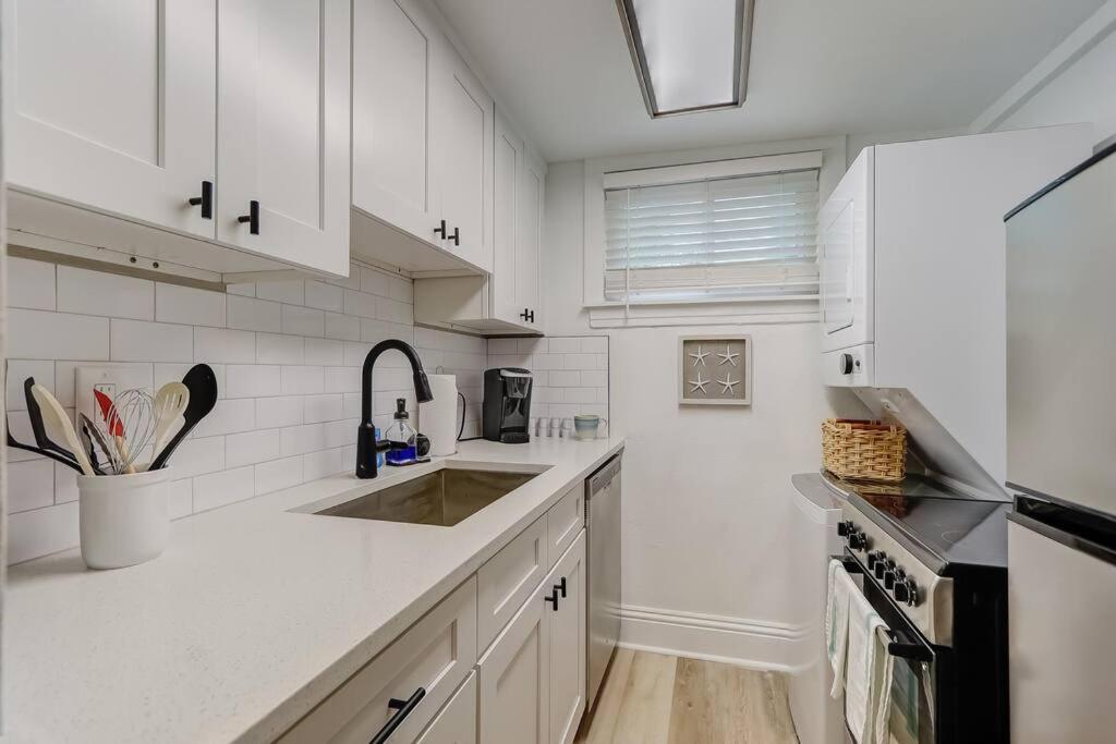 Beachside Retreat Awaits At Jacksonville Beach Eksteriør bilde