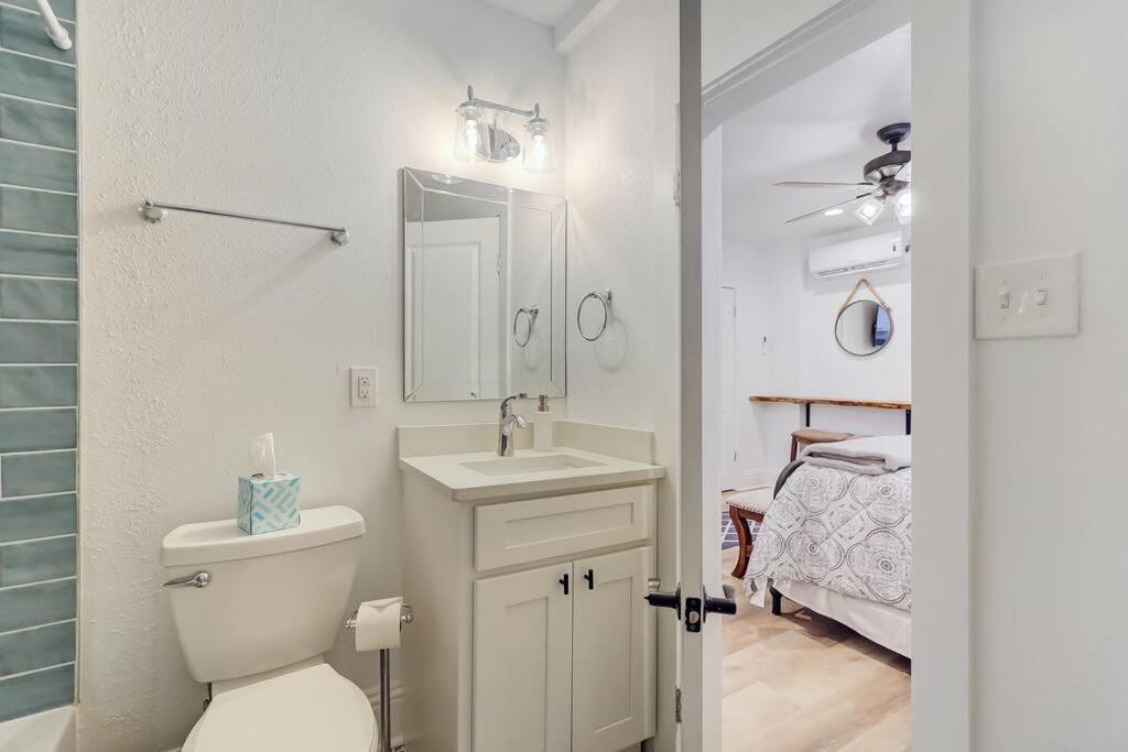 Beachside Retreat Awaits At Jacksonville Beach Eksteriør bilde